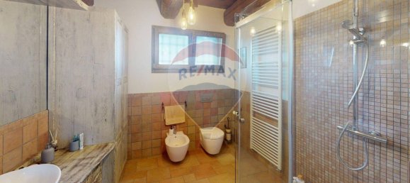 3 Schlafzimmer Villa in Ferrara, Italy, Nr. 307331 27