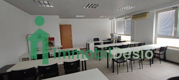 5 rooms Office in Potenza, Italy No. 288970 2