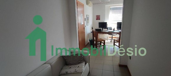 5 rooms Office in Potenza, Italy No. 288970 5