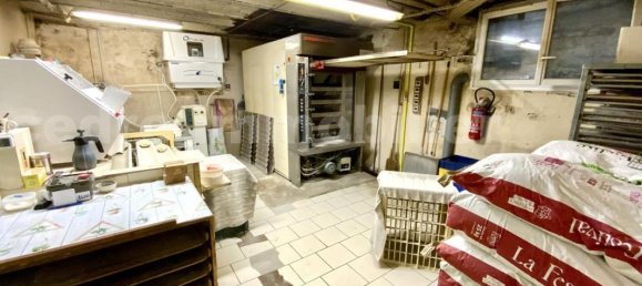 Imóvel comercial em Orleans, France 98 m² N.º 89387 7