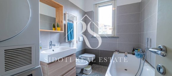4 bedrooms Apartment in Segrate, Italy No. 2553 15