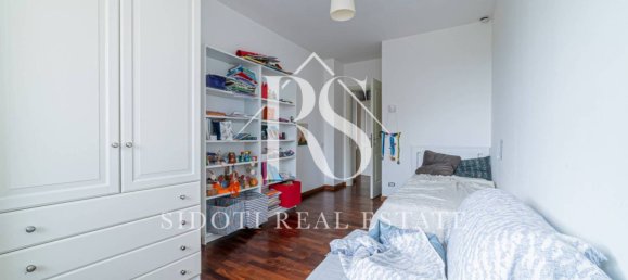 4 bedrooms Apartment in Segrate, Italy No. 2553 4