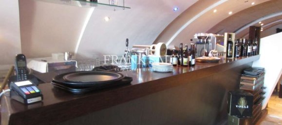 Cafe / Restaurant in Valletta, Malta 214m², Nr. 12884 2