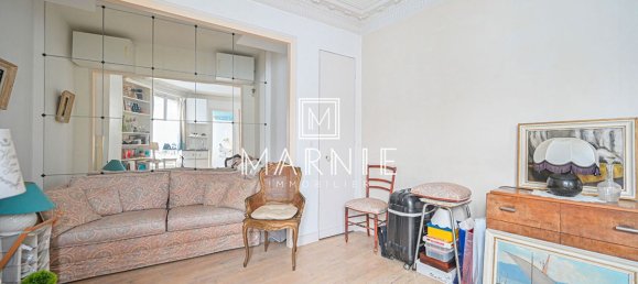 Studio in Paris, France No. 162097 6