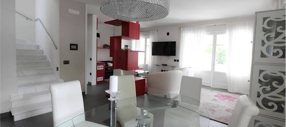 4 bedrooms Villa in Forte dei Marmi, Italy No. 194188 14