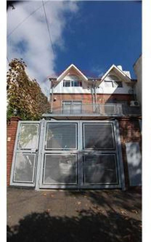 3 bedrooms House in Vicente Lopez, Argentina No. 21730