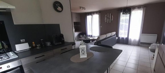 2 chambres Maison à Nargis, France No. 253738 3