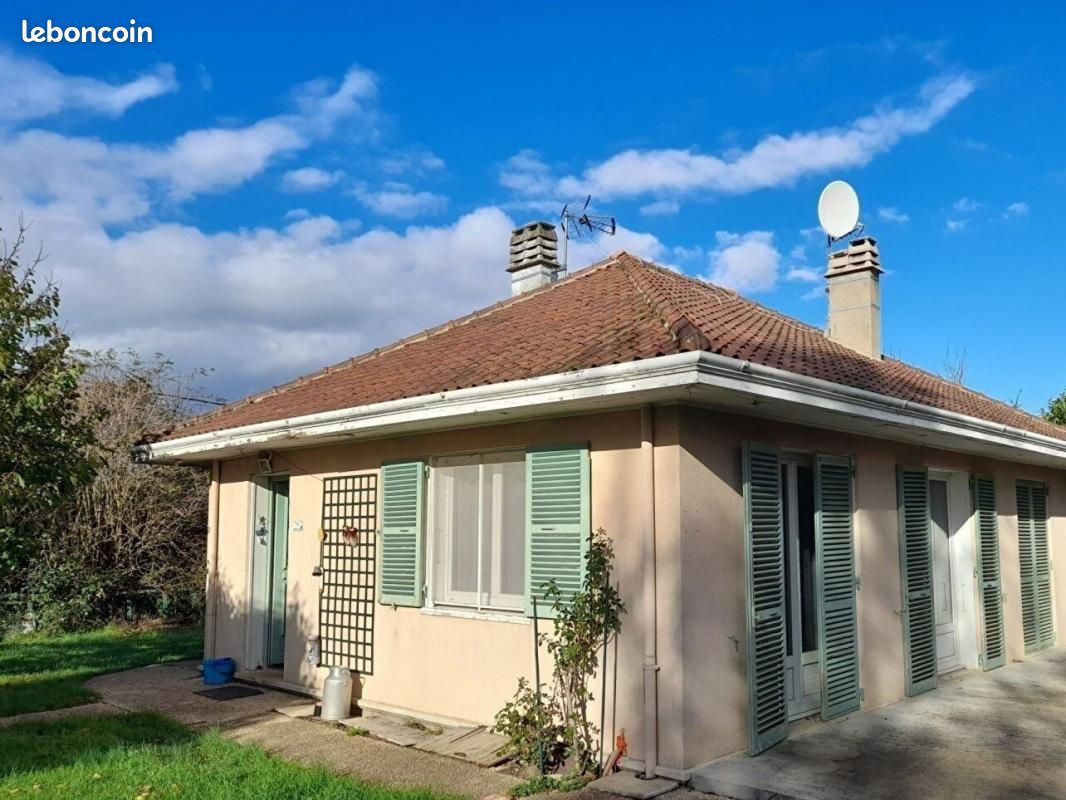 2 chambres Maison à Nargis, France No. 253738