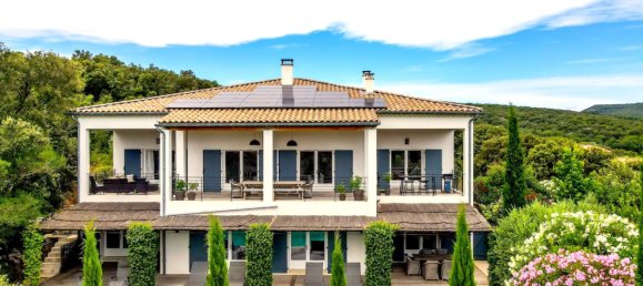 5 Schlafzimmer Villa in Uzes, France, Nr. 322510 8