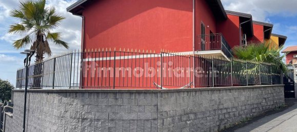Villa de 4 dormitorios en Catania, Italy No. 360955 44