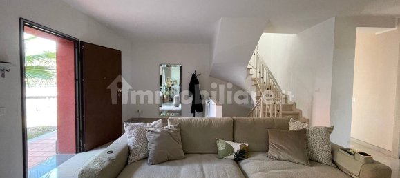 Villa de 4 dormitorios en Catania, Italy No. 360955 11