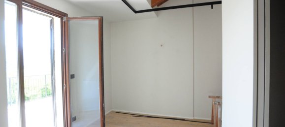 6 bedrooms Villa in Turin, Italy No. 121598 31