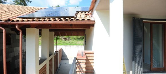 6 bedrooms Villa in Turin, Italy No. 121598 38