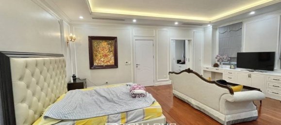 5 bedrooms House in Long Bien, Vietnam No. 688 8