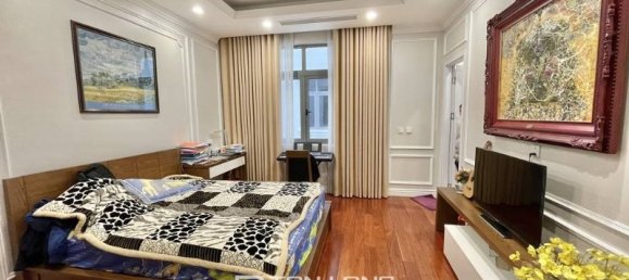 5 bedrooms House in Long Bien, Vietnam No. 688 10