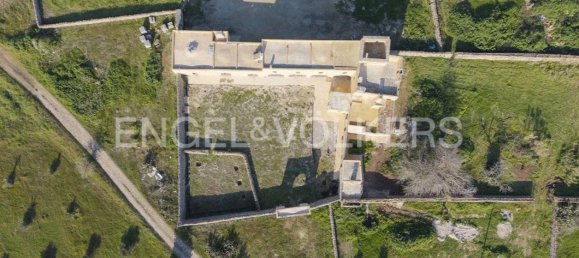 6 bedrooms House in Lecce, Italy No. 68616 9