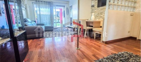 3 Schlafzimmer Wohnung in Trentino-Alto Adige, Italy, Nr. 271587 2