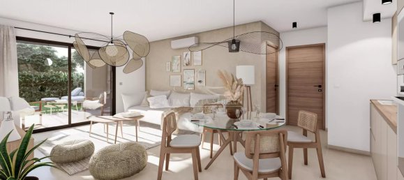 Estudio en Lucciana, France No. 239385 3