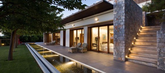 6 bedrooms Villa in Chania, Greece No. 96823 4