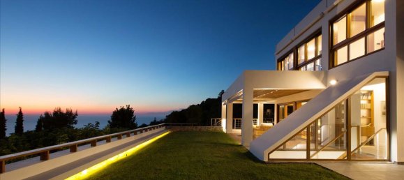 6 bedrooms Villa in Chania, Greece No. 96823 2
