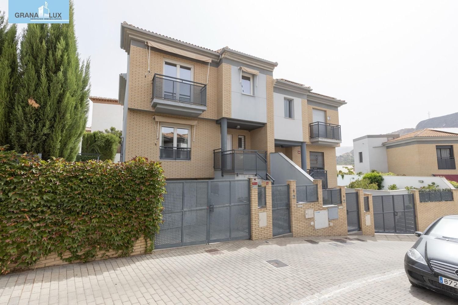 Casa de 3 dormitorios en Granada, Spain No. 230212