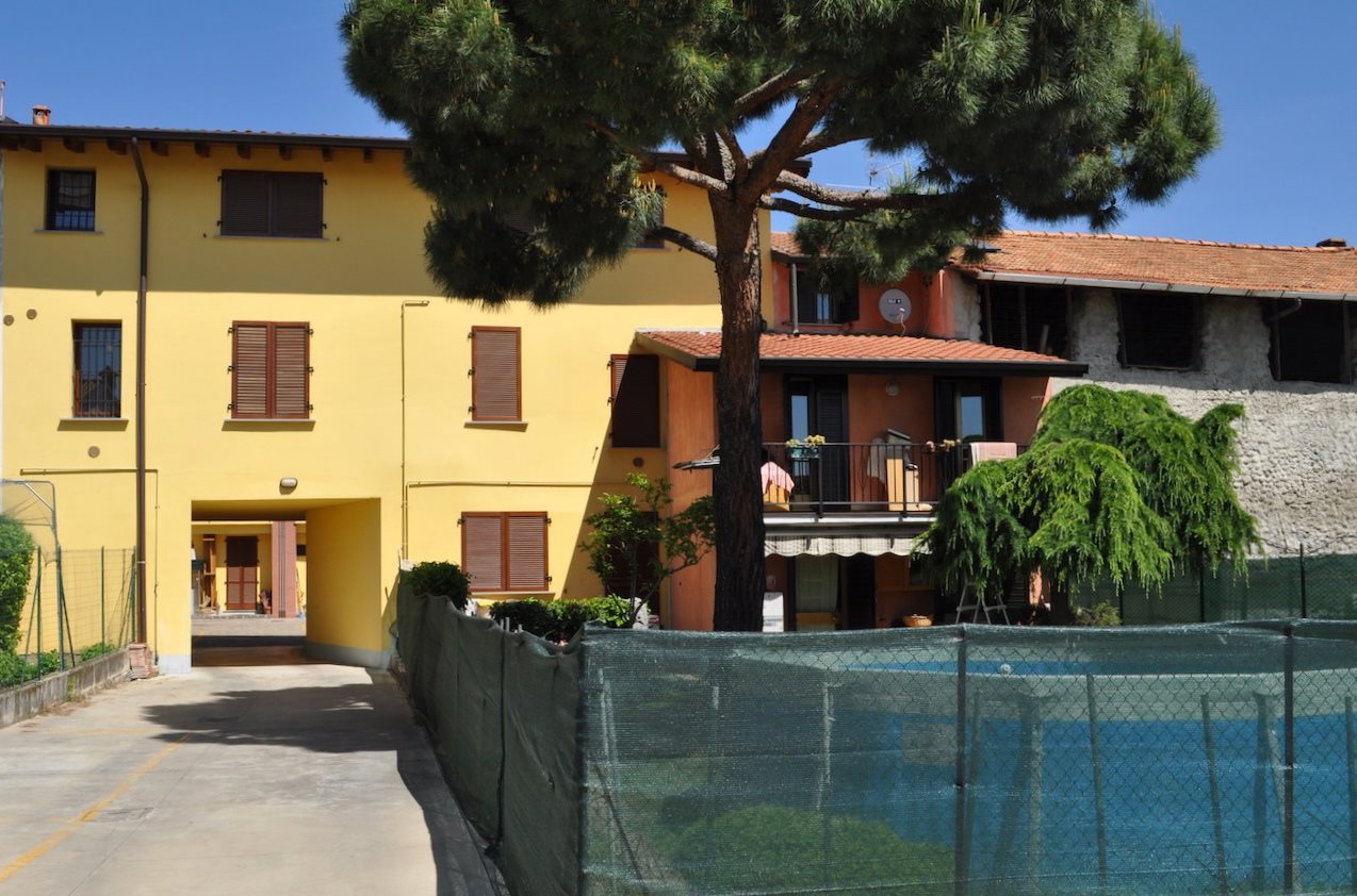 Квартира с 1 спальней в Суизьо, Италия № 153262