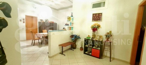 4 rooms Apartment in Palermo, Italy No. 324946 12