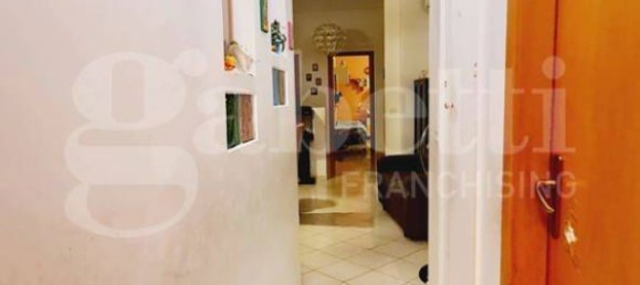 4 rooms Apartment in Palermo, Italy No. 324946 5