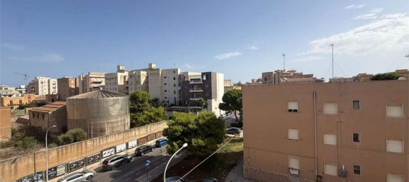 Квартира с 4 комнатами в Марсала, Италия № 290355 16