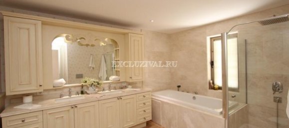 7 rooms Villa in Bodrum, Turkey No. 28207 30