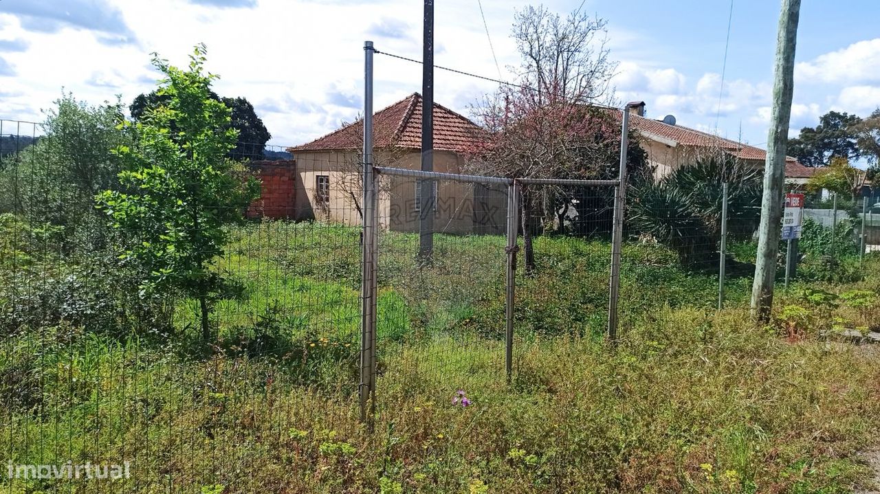 Casa de 2 dormitorios en Avelas de Cima, Portugal No. 47419