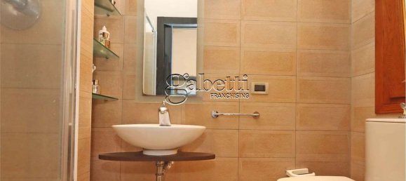 5 bedrooms Apartment in Ferrara, Italy No. 359022 24