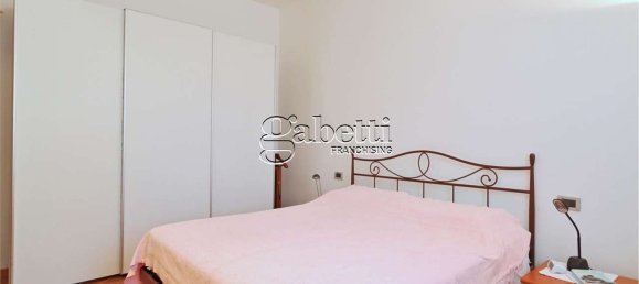 5 bedrooms Apartment in Ferrara, Italy No. 359022 15