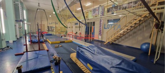 Propiedad comercial en Trani, Italy 493 m² No. 53361 10