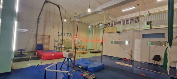 Propiedad comercial en Trani, Italy 493 m² No. 53361 13