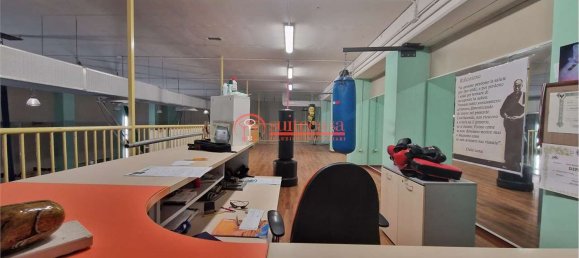 Propiedad comercial en Trani, Italy 493 m² No. 53361 22