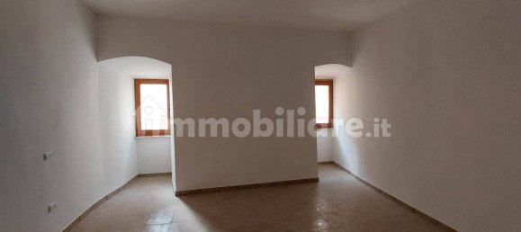 Apartamento T2 em Nocera Umbra, Italy N.º 14270 17