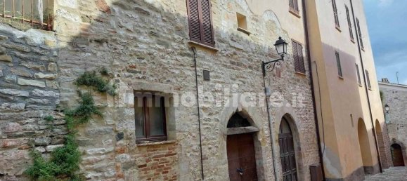 Apartamento T2 em Nocera Umbra, Italy N.º 14270 2