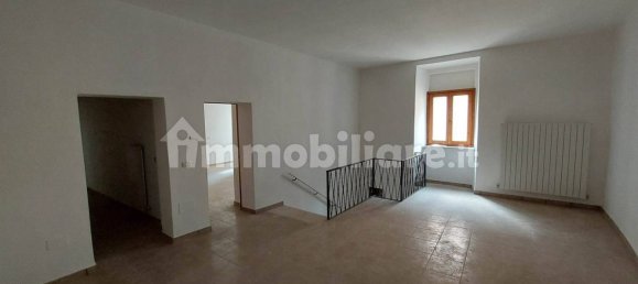 Apartamento T2 em Nocera Umbra, Italy N.º 14270 12