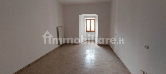 Apartamento T2 em Nocera Umbra, Italy N.º 14270 18