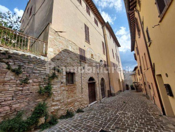 Apartamento T2 em Nocera Umbra, Italy N.º 14270