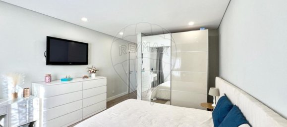 3 bedrooms House in Setubal, Portugal No. 17339 16