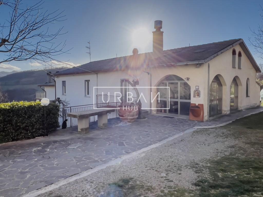 7 rooms Villa in Verghereto, Italy No. 111165