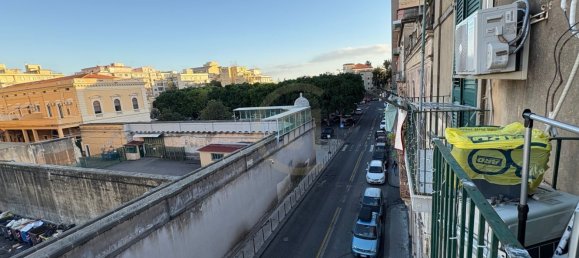 2-salle Appartement à Catania, Italy No. 119192 2