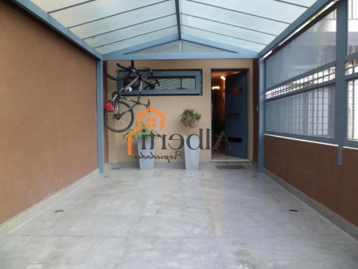 4 chambres Maison à Moron, Argentina No. 4593