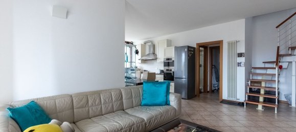 Ático de 3 dormitorios en Sulbiate, Italy No. 364326 15