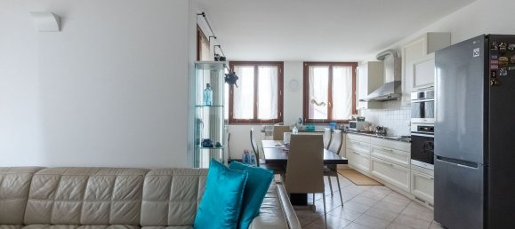 Ático de 3 dormitorios en Sulbiate, Italy No. 364326 7