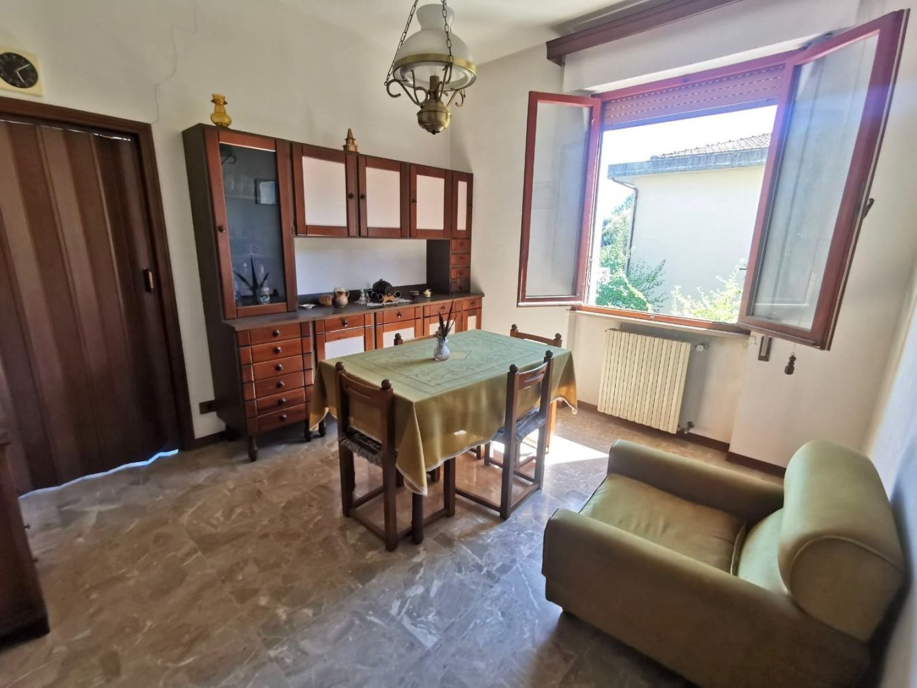 3 rooms Apartment in Arezzo, Italy No. 299707