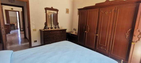 3 rooms Apartment in Arezzo, Italy No. 299707 6