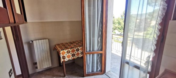 3 rooms Apartment in Arezzo, Italy No. 299707 17